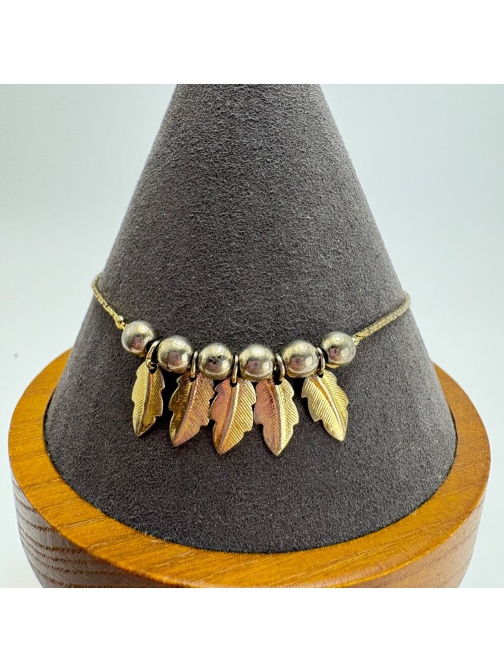 PARKLANE Leaf Tassel Chain Bracelet Gold Tone Spring Ring Clasp Size 8"